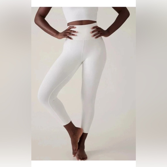 NWT ATHLETA Elation Ultra High Rise 7/8 Legging White #982581 sz S petite - Picture 1 of 5